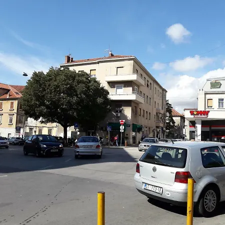 Nani Centar Lägenhet